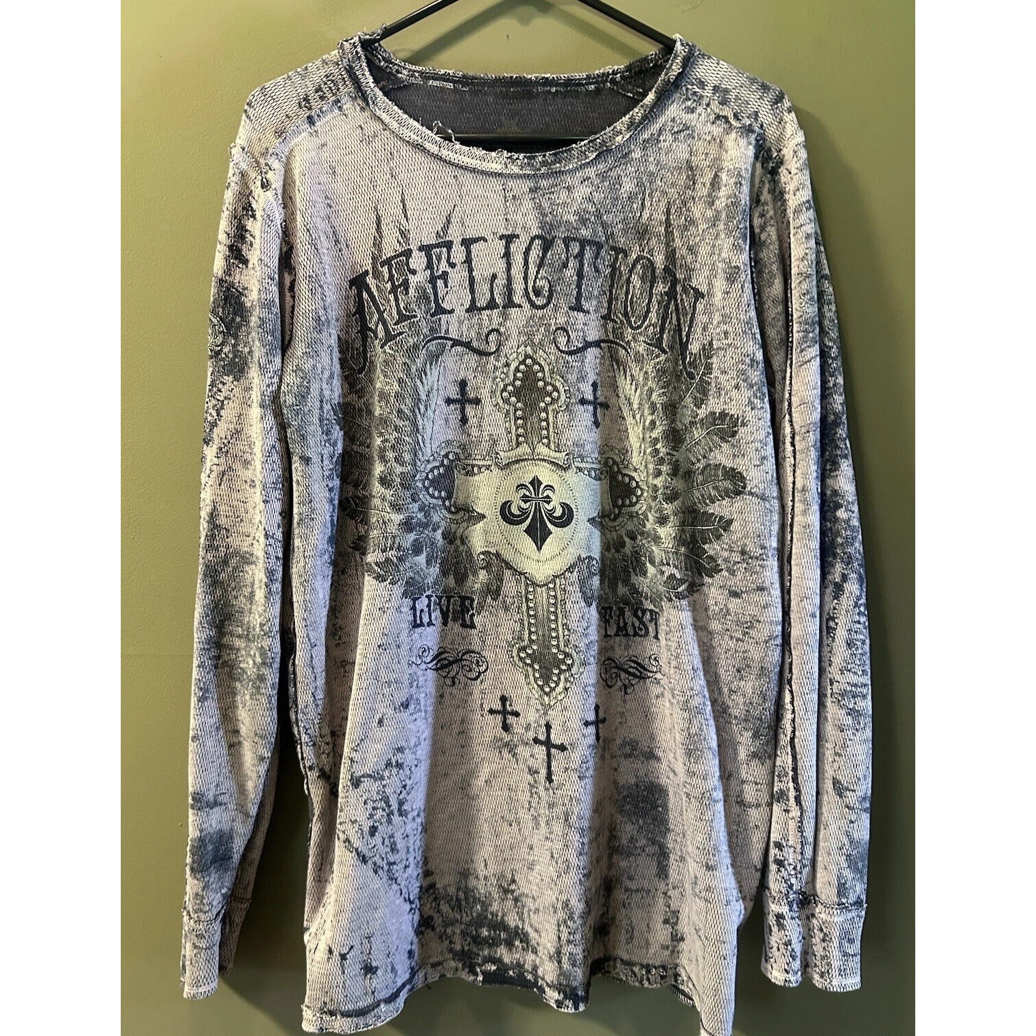 Mens Affliction Henley Reversible Graphic Cross Skull Large Spiritual Biker Punk